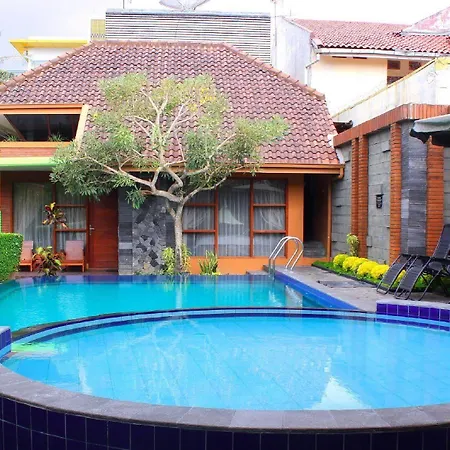 Hotel Rumput Resort & Resto